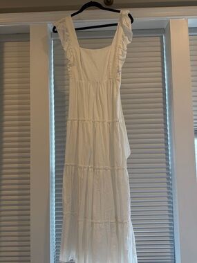 Show Me Your MuMu - White Ruffle MIDI - NWT